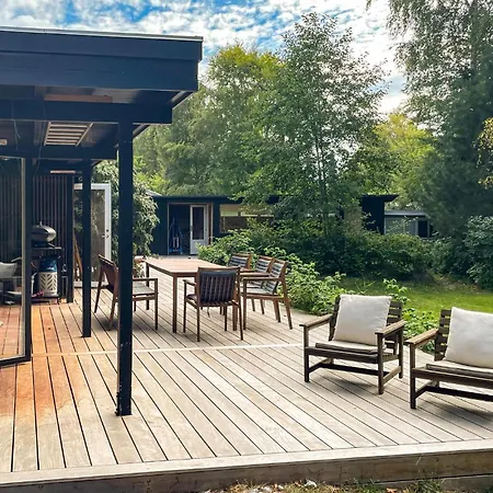 5 Bedroom Gorgeous In Nykobing Sj Semesterbostad Nykøbing Sjælland